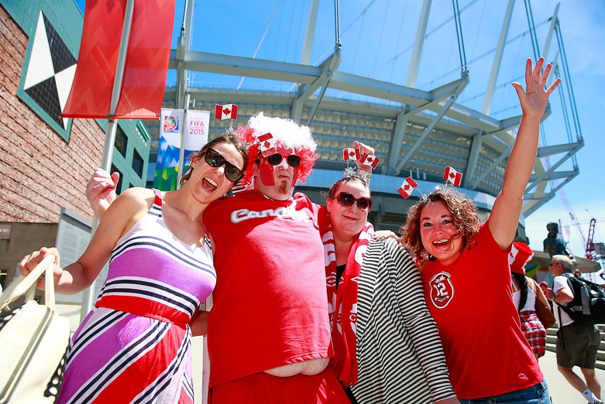 world-cup-fans-478026522_master.jpg